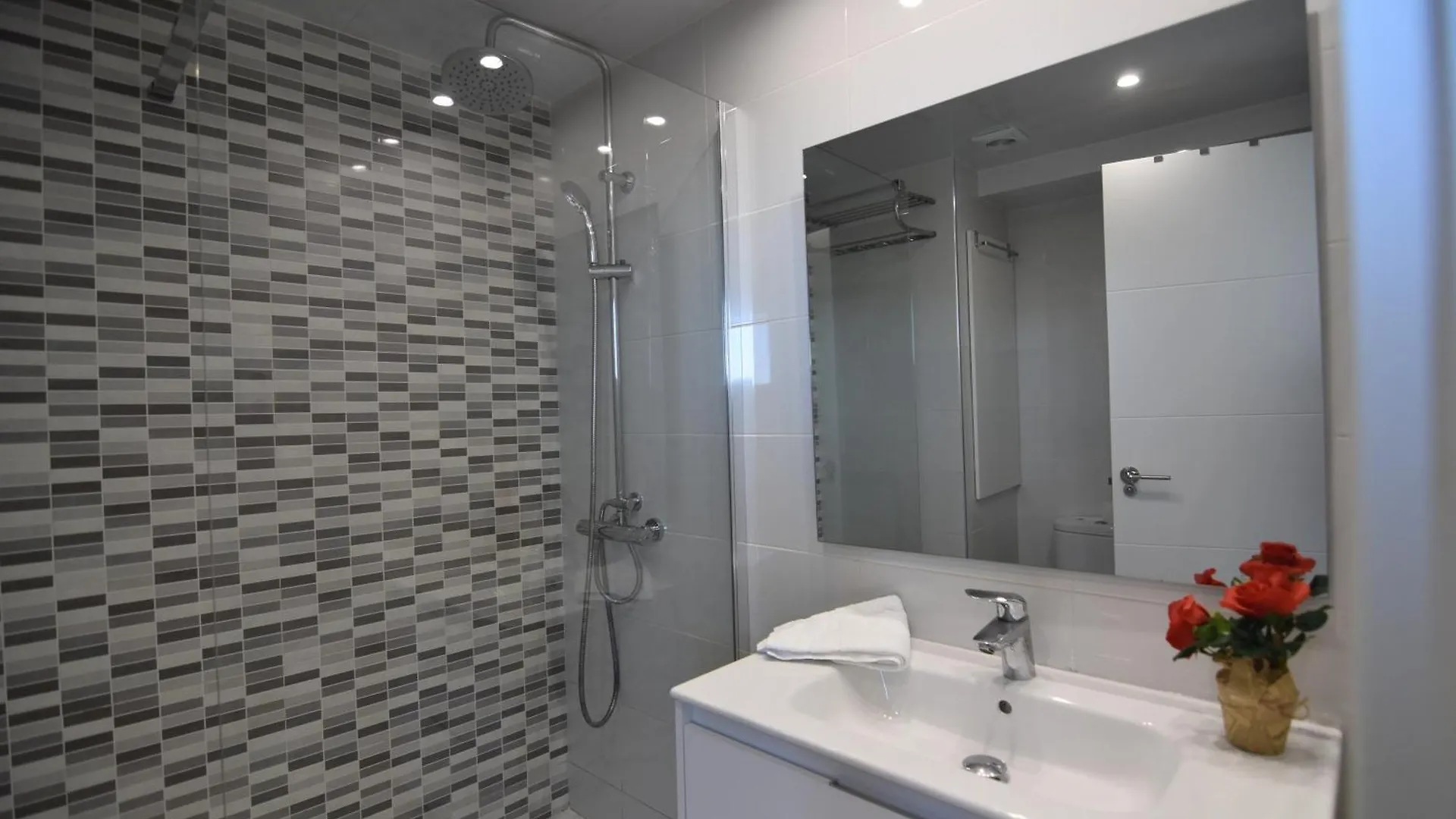Rnet - 600 Tramuntana 10-29 Apartamento Roses